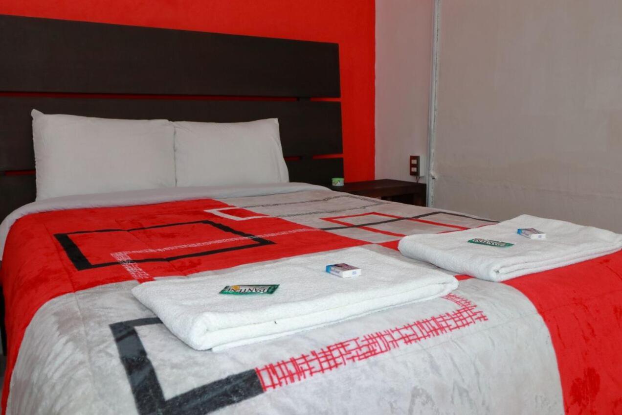 Hotel Boutique Otomi Cerca De Tolantongo Кардональ Экстерьер фото